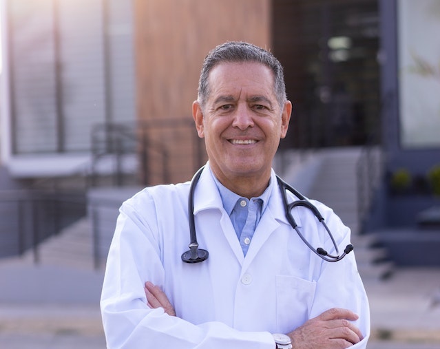Dr. David Martinez, Satisfied Locum Tenens Physician - xLocums Testimonial